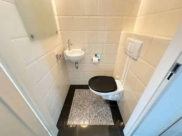 Ruime Gerenoveerde Woning te Huur in De Veste