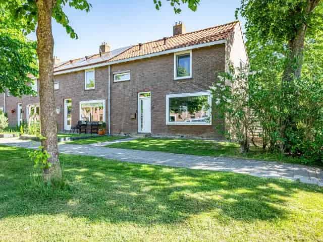 Moderne Eindwoning Tollebeek Ruimte Comfort