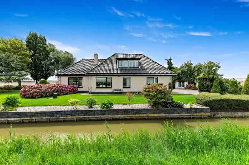 Huis te koop: Burgemeester van Doornlaan 1-B 2678 KA De Lier | Funda