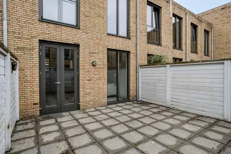 Stadswoning Den Bosch 3 slaapkamers Parkeerplaats Tuin