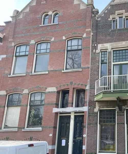 Kamer te Huur Boergoensevliet Nabij Winkels en Zuiderpark
