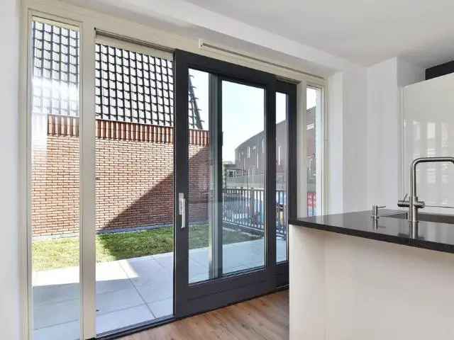 Maisonnette te huur Leidschendam Centrum 4 slaapkamers 2 badkamers