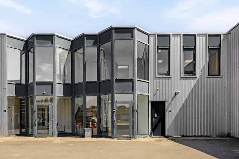 Kantoorruimte te huur Zwanenburg: Luxe units nabij Schiphol