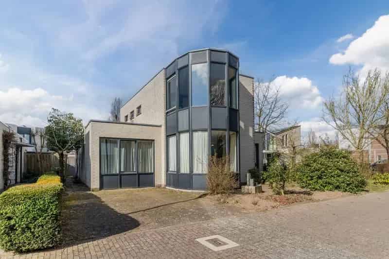 Huis te koop: Karveel 12 4902 CP Oosterhout (NB) | Funda