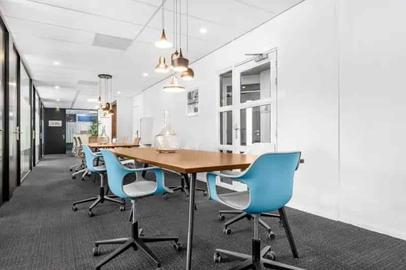 Regus Business World Lounge Amsterdam: Flexibele Kantoorruimte
