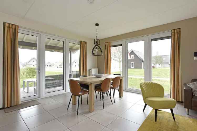 Luxe 6-Persoons Vakantiehuis Strand Resort Nieuwvliet Bad