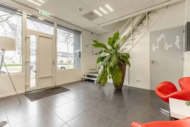 Kantoorruimte te huur Eindhoven Hondsruglaan 214m²