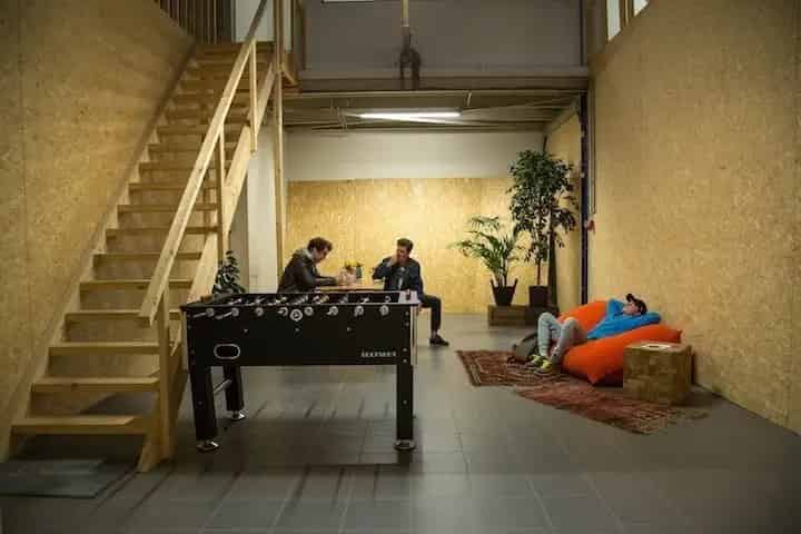 27m2 Opslagbox te Huur Utrecht - Inclusief Servicekosten