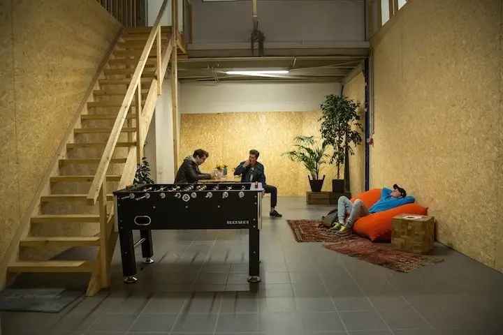 27m2 Opslagbox te Huur Utrecht - Inclusief Servicekosten