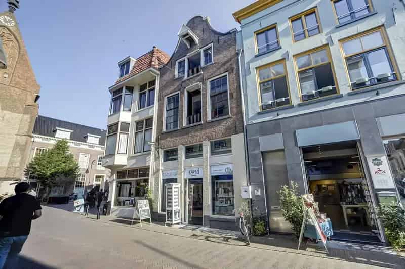 Winkel te huur Deventer Broederenstraat Rijksmonument