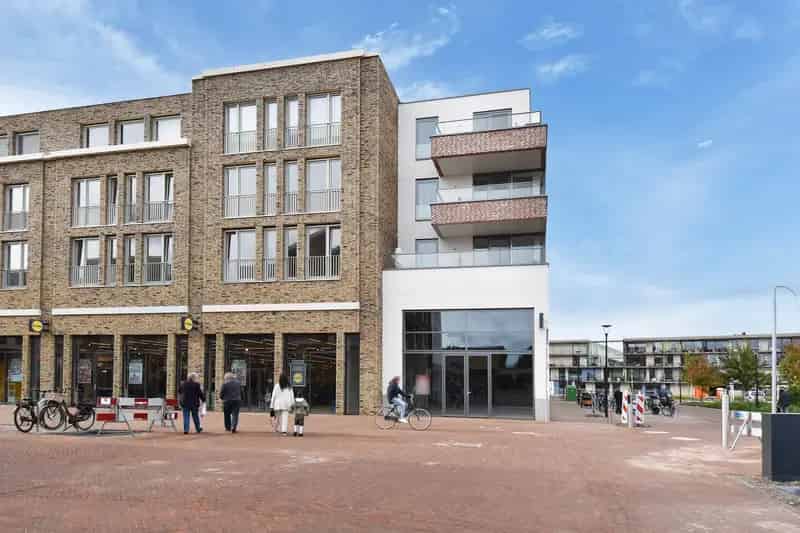 Winkelruimte te huur Berkel en Rodenrijs 180m2
