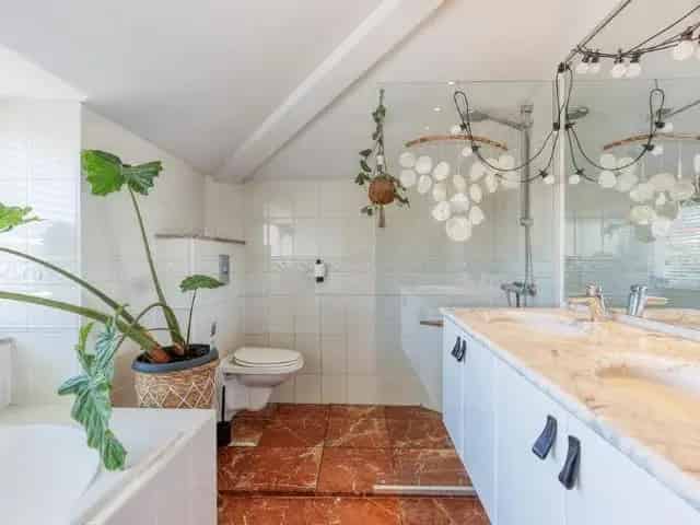 Vrijstaande Villa Vogelwijk Den Haag 150m2 14 maanden