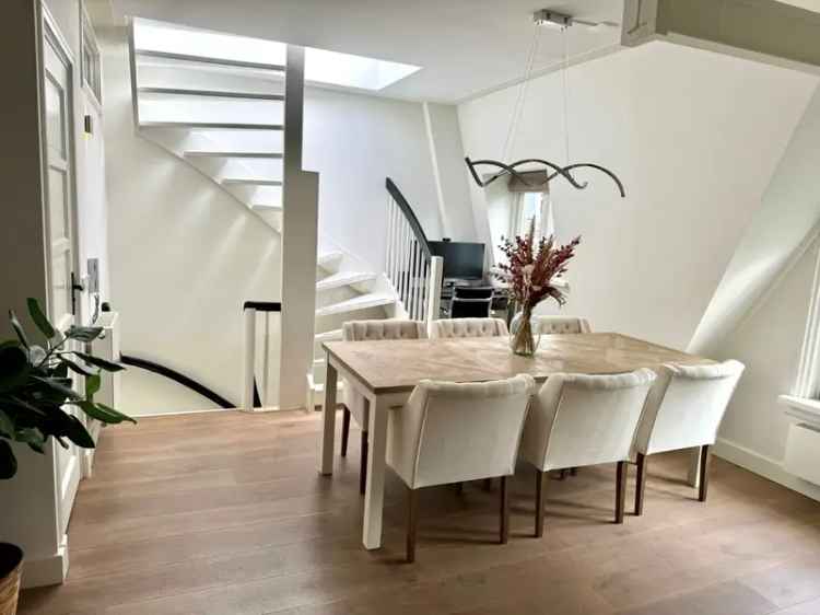 Woning Te Huur in Amsterdam, Noord-Holland