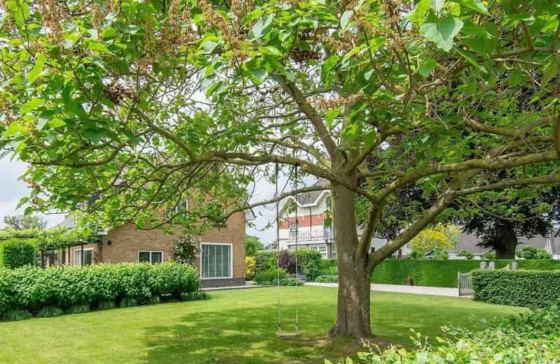 Vrijstaande woning Bemmel 4 slaapkamers grote tuin
