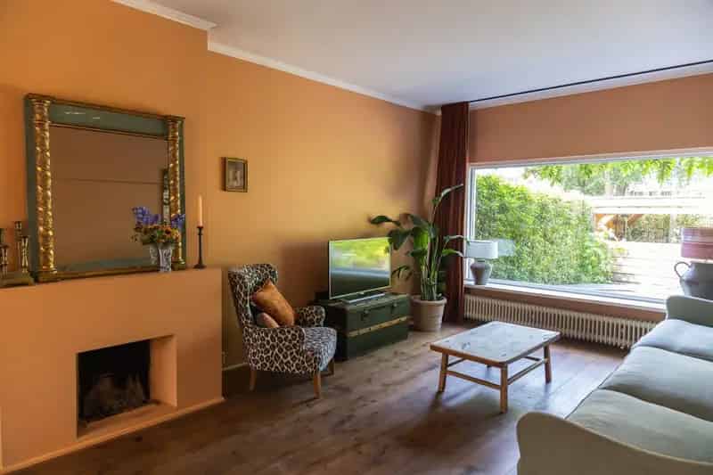 Huis te koop Bussum 5 slaapkamers tuin nabij scholen