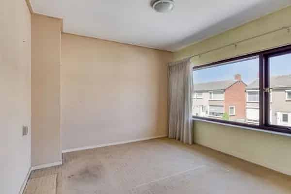 Huis Te Koop , 39, Doctor Ensinkstraat, Bergen op Zoom, Noord-Brabant