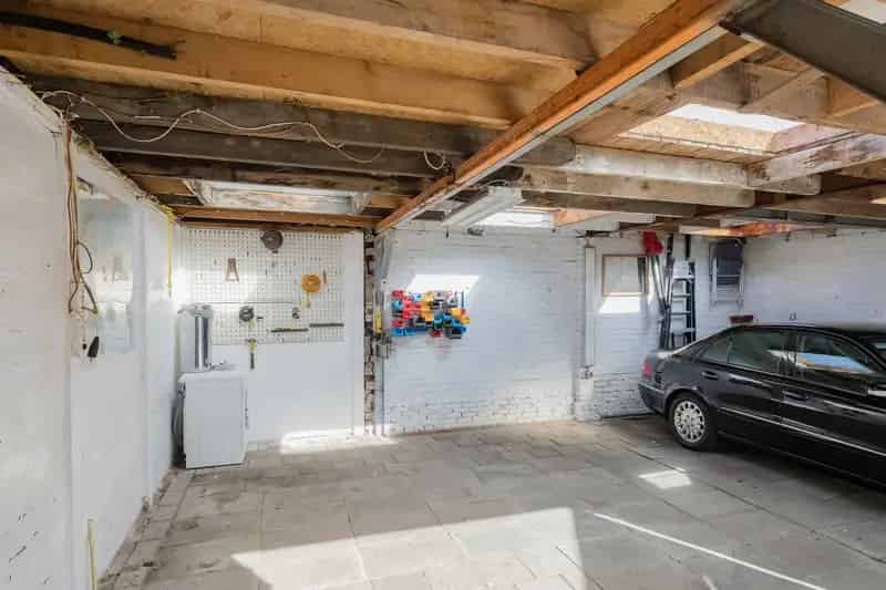 Huis te koop Eksterlaan IJmuiden: 2-onder-1-kapwoning met garage