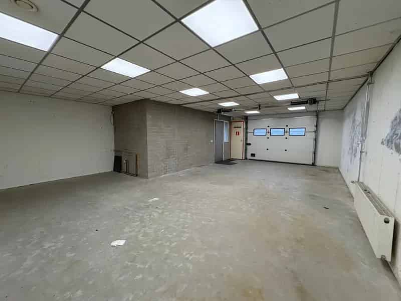 Bedrijfshal te Huur Tilburg 138m²