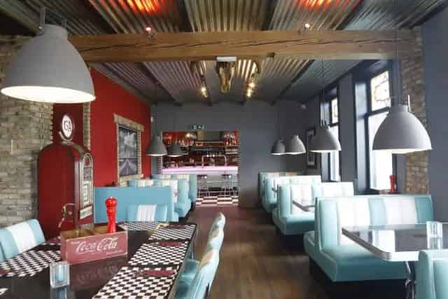 Charley's Diner Nederhorst den Berg Te Koop