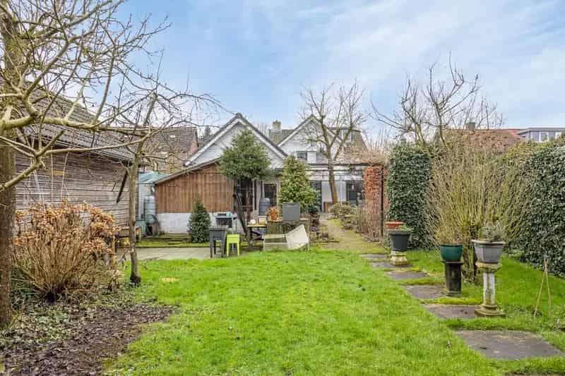Huis te koop Liempde: Ruime woning met tuin en bijgebouw