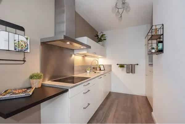 Moderne Kamer Delft - Luxe Appartement - 3 Maanden Minimaal