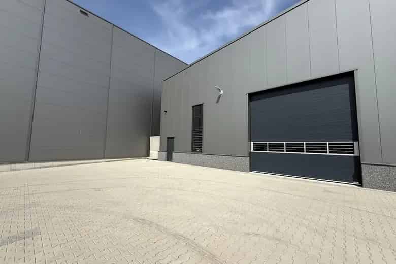810 m2 Bedrijfsruimte te Huur Someren N266