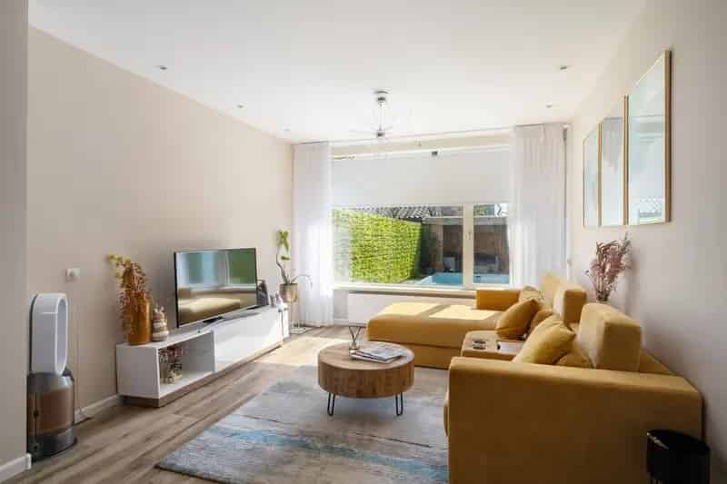 Huis te koop Rotterdam Het Lage Land 4 slaapkamers zwembad