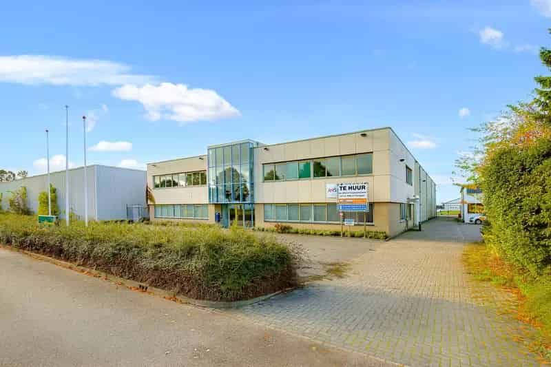 Kantoorruimte te huur Lelystad Airport 652m²