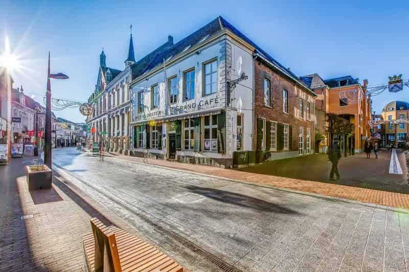 Winkelruimte te huur Weert Langstraat 453m2 A1 locatie