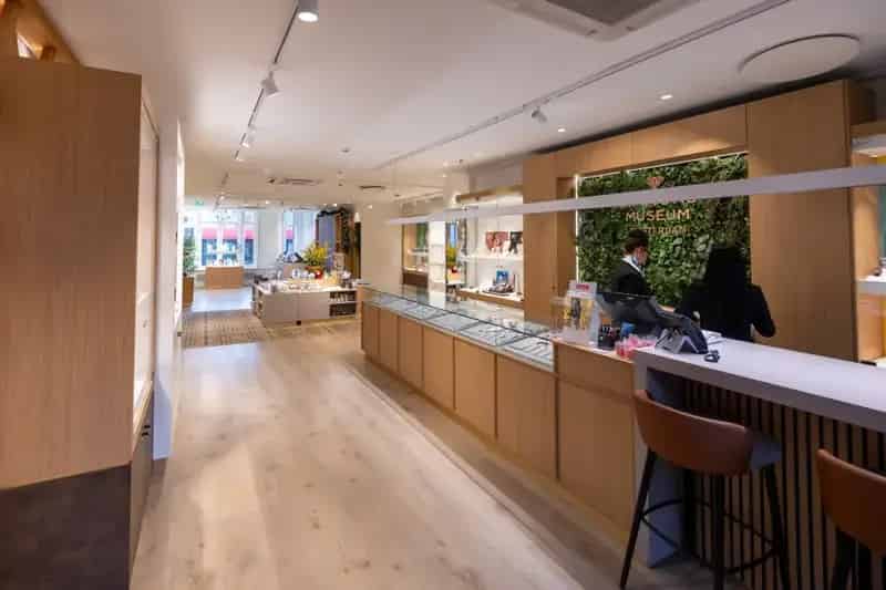 Bedrijfsvastgoed Te Huur , 8, Koenenkade, Amsterdam, Noord-Holland