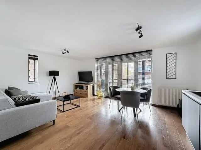 Luxe 3 Kamer Appartement Nieuw Vennep 66m2 tijdelijke huur