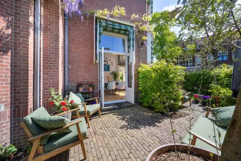 Herenhuis Leeuwendaal 251m2 Gerenoveerd Dubbele Garage Zonnepanelen