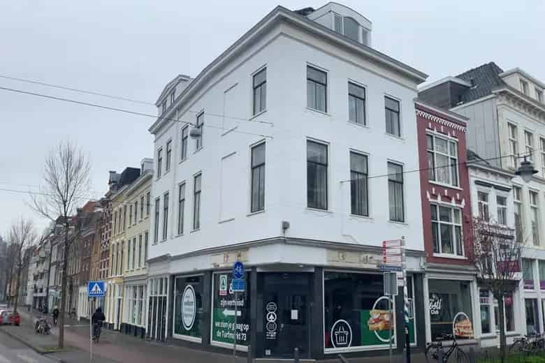 273 m2 Winkelruimte te Huur Den Haag Stationsbuurt