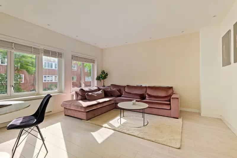 3-kamer appartement De Baarsjes eigen grond balkon zuidwesten