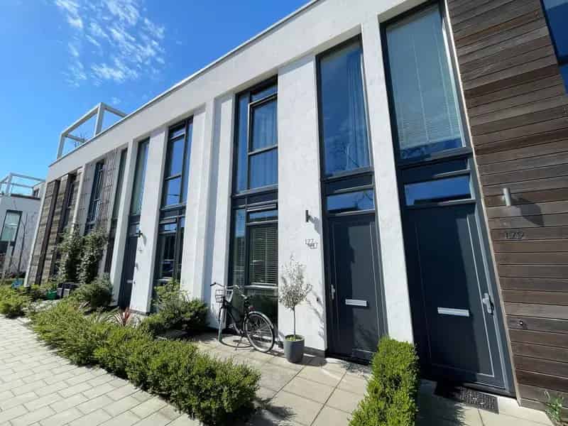 Amsterdam Noord: Moderne Eengezinswoning 86m² Uitbreidbaar tot 128m²