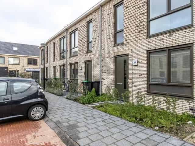 Moderne eengezinswoning 4 slaapkamers Den Haag Leyenburg