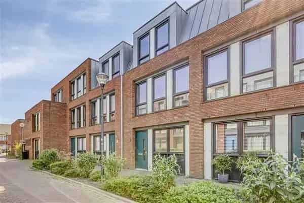 Huis Te Koop , 32, Nico Andriessenstraat, Haarlem, Noord-Holland