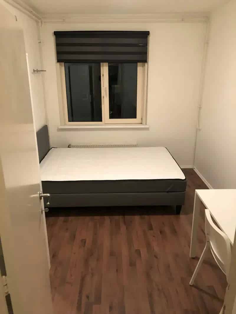 Studio in Amsterdam met 2 kamers