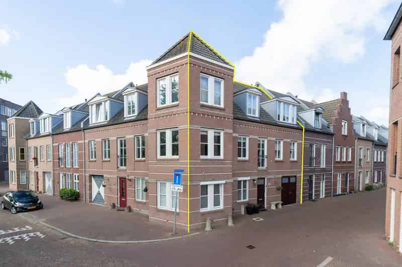 Huis te koop: Ganzenveer 48 1967 JG Heemskerk 