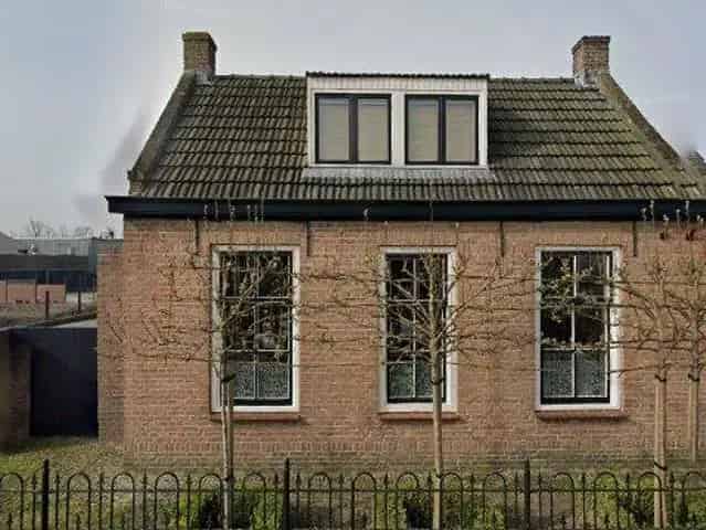 Luxe Boerderijwoning te Huur in Made met Zwembad en Sauna