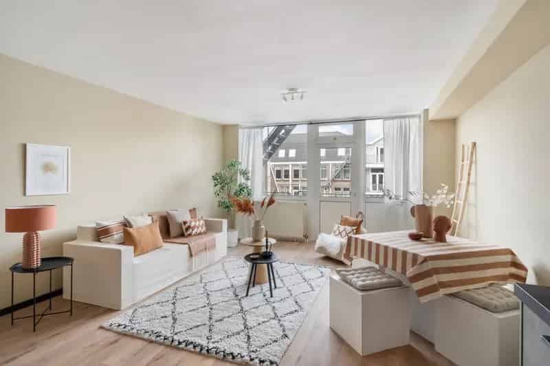 Appartement Rotterdam West  70m2  Vernieuwde Keuken Badkamer