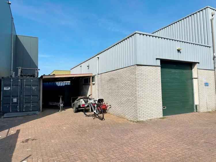 Bedrijfshal te Koop Den Helder 72m²