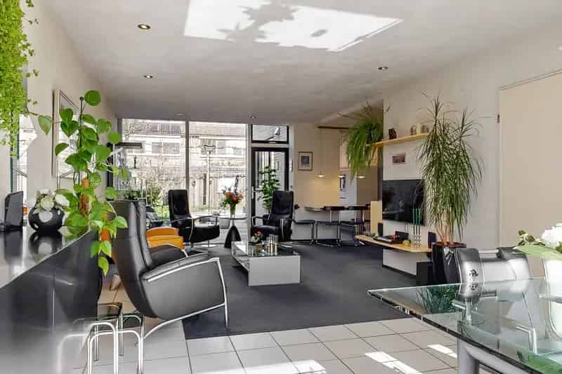 Huis te koop Heteren: 5 slaapkamers, royale tuin, diepe garage