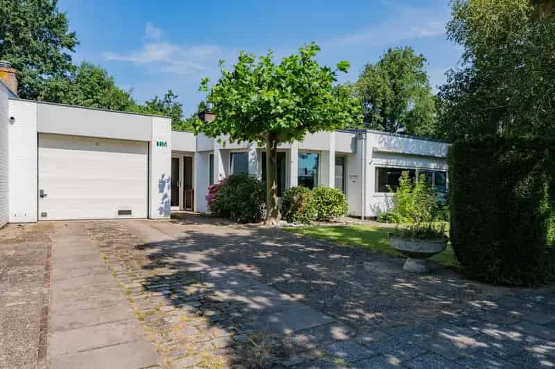 Huis te koop: Wormerstraat 15 2131 AX Hoofddorp 