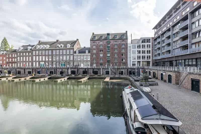 Kantoorruimte te Huur Maastricht Bassin 149m2