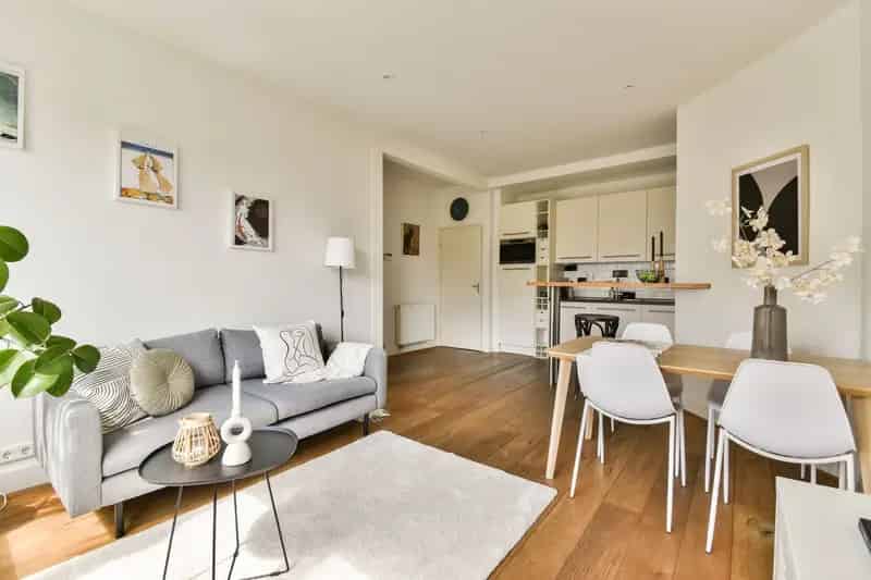 Appartement te Koop Pijp 52m2 2 Slaapkamers Vredeskerk