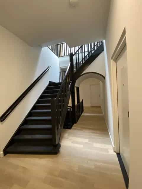 Bovenwoning Utrecht 72m2 1 kamer 1800