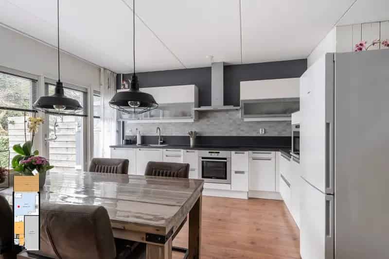 Huis te Koop Vlaardingen Indische Buurt 118m2 Garage Zonnepanelen