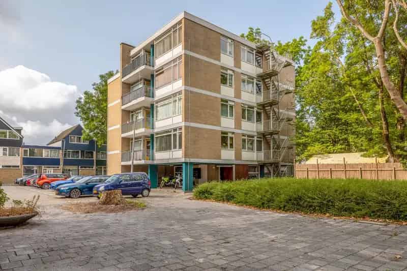 2 Kamer Appartement Rotterdam Rustige Omgeving Balkon Berging