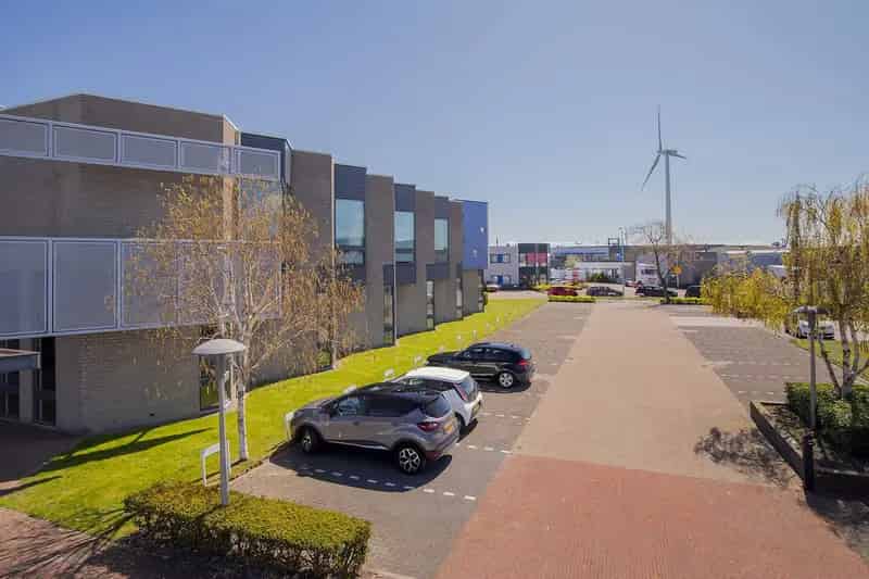 Kantoor te huur Zaandam Ronde Tocht 1 480m2